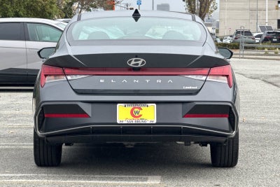 2026 Hyundai ELANTRA Limited