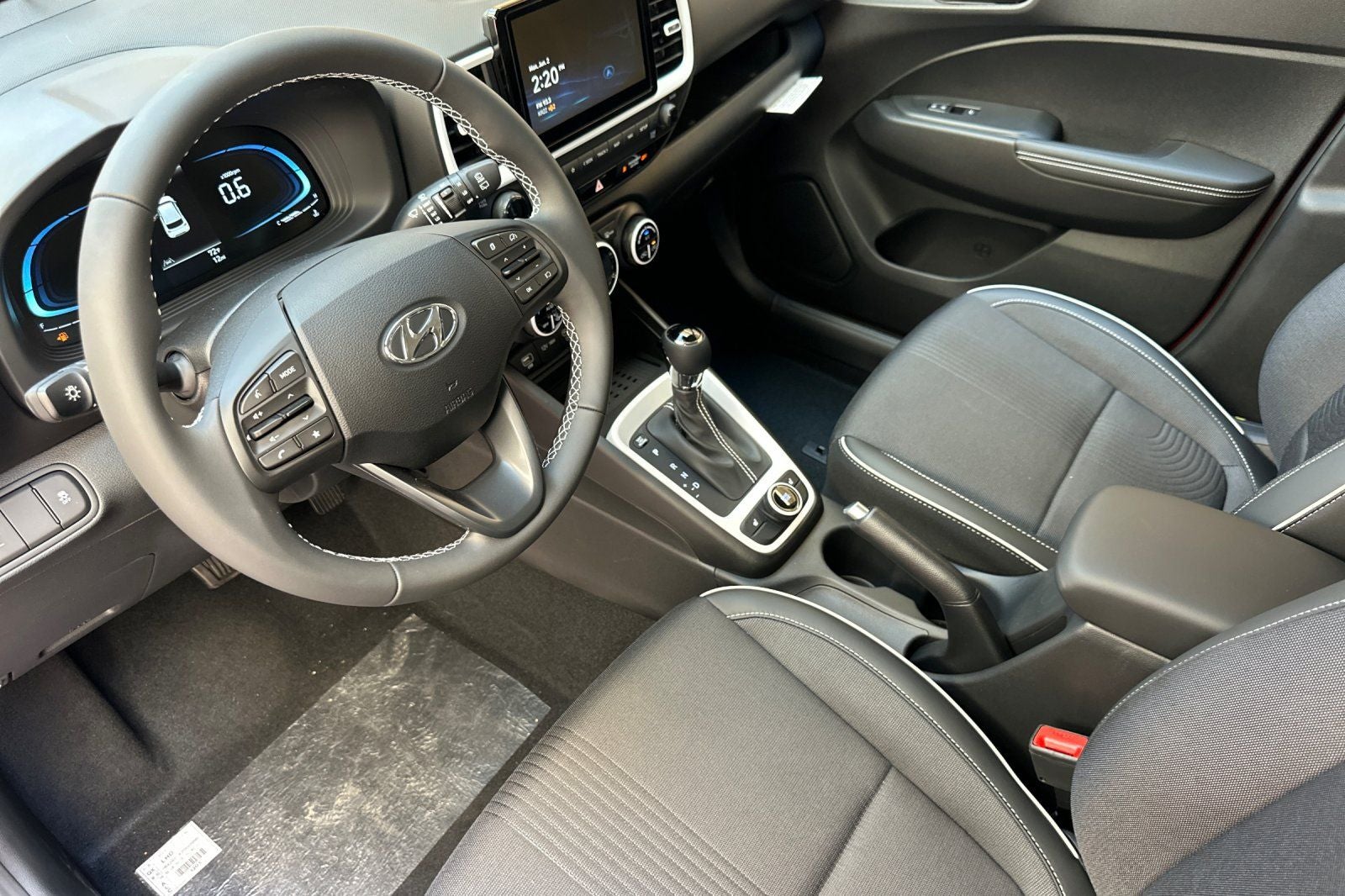 2025 Hyundai VENUE Limited