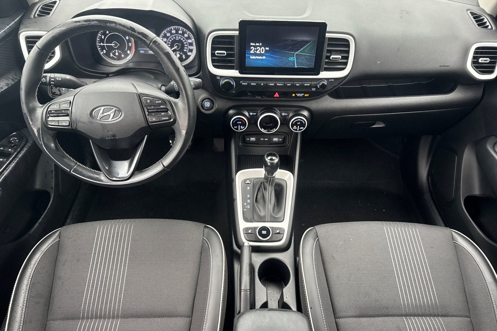 2022 Hyundai VENUE Limited