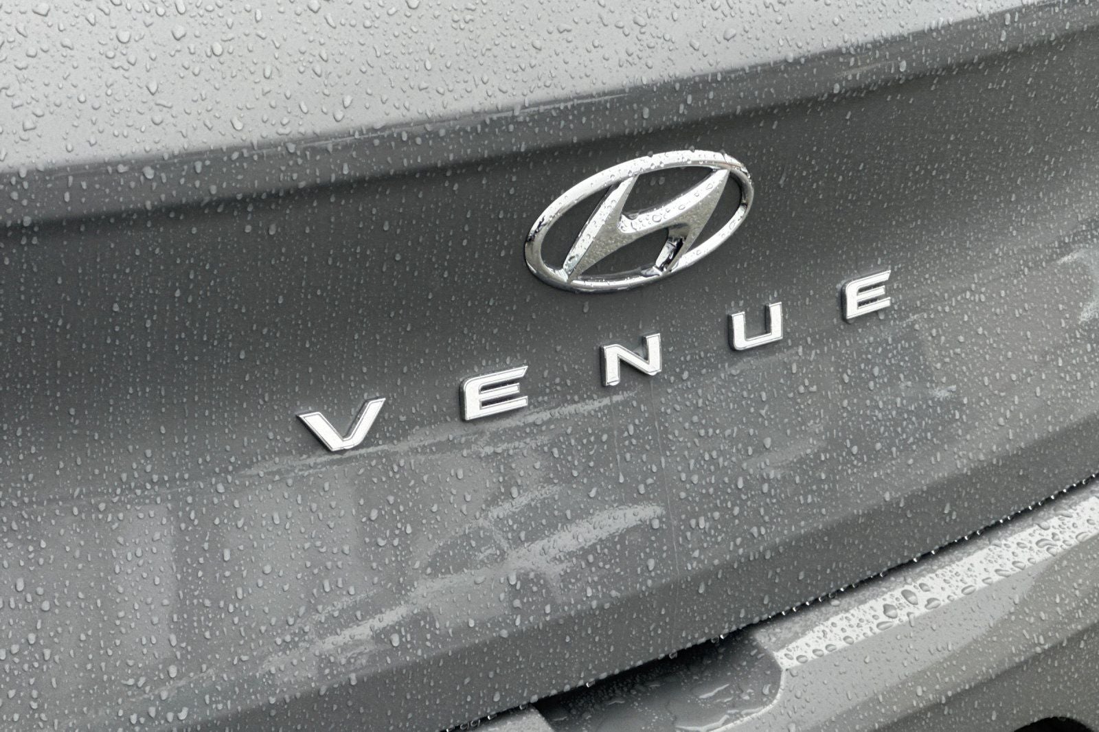 2022 Hyundai VENUE Limited