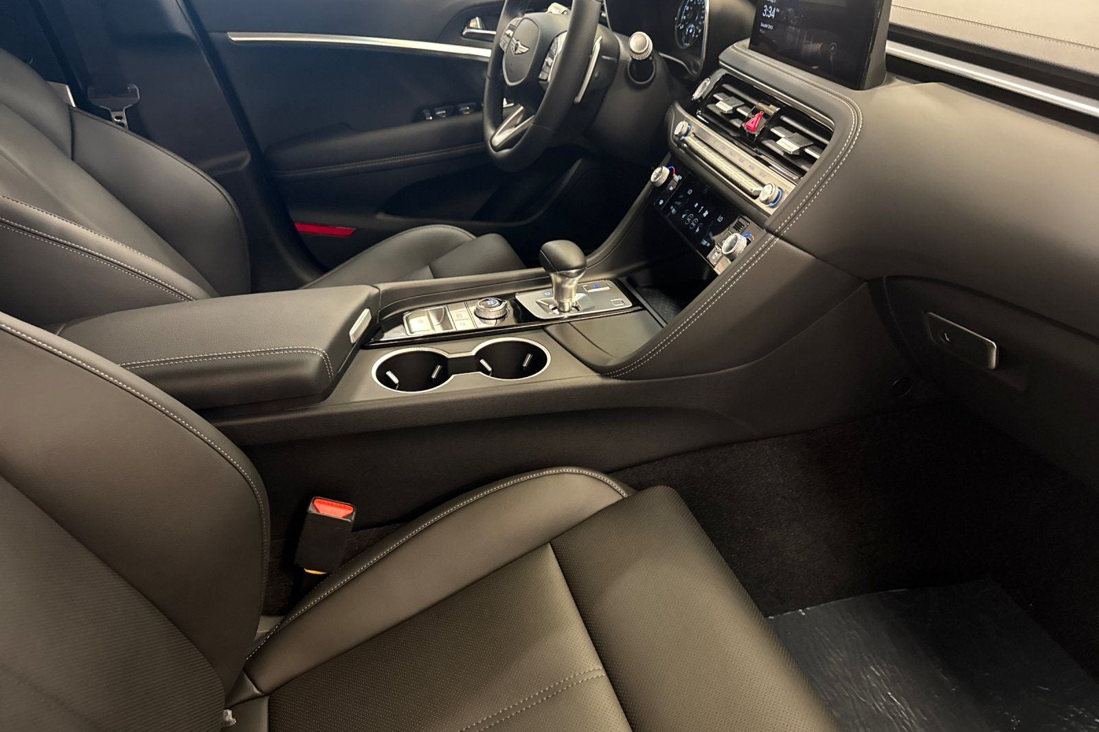 2026 Genesis G70 2.5T