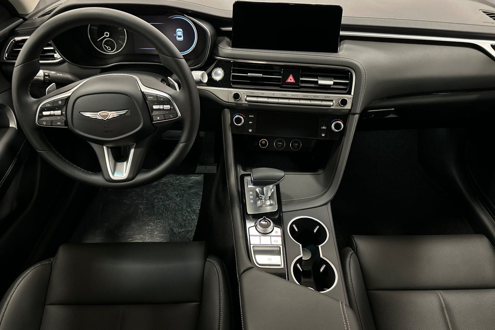 2026 Genesis G70 2.5T