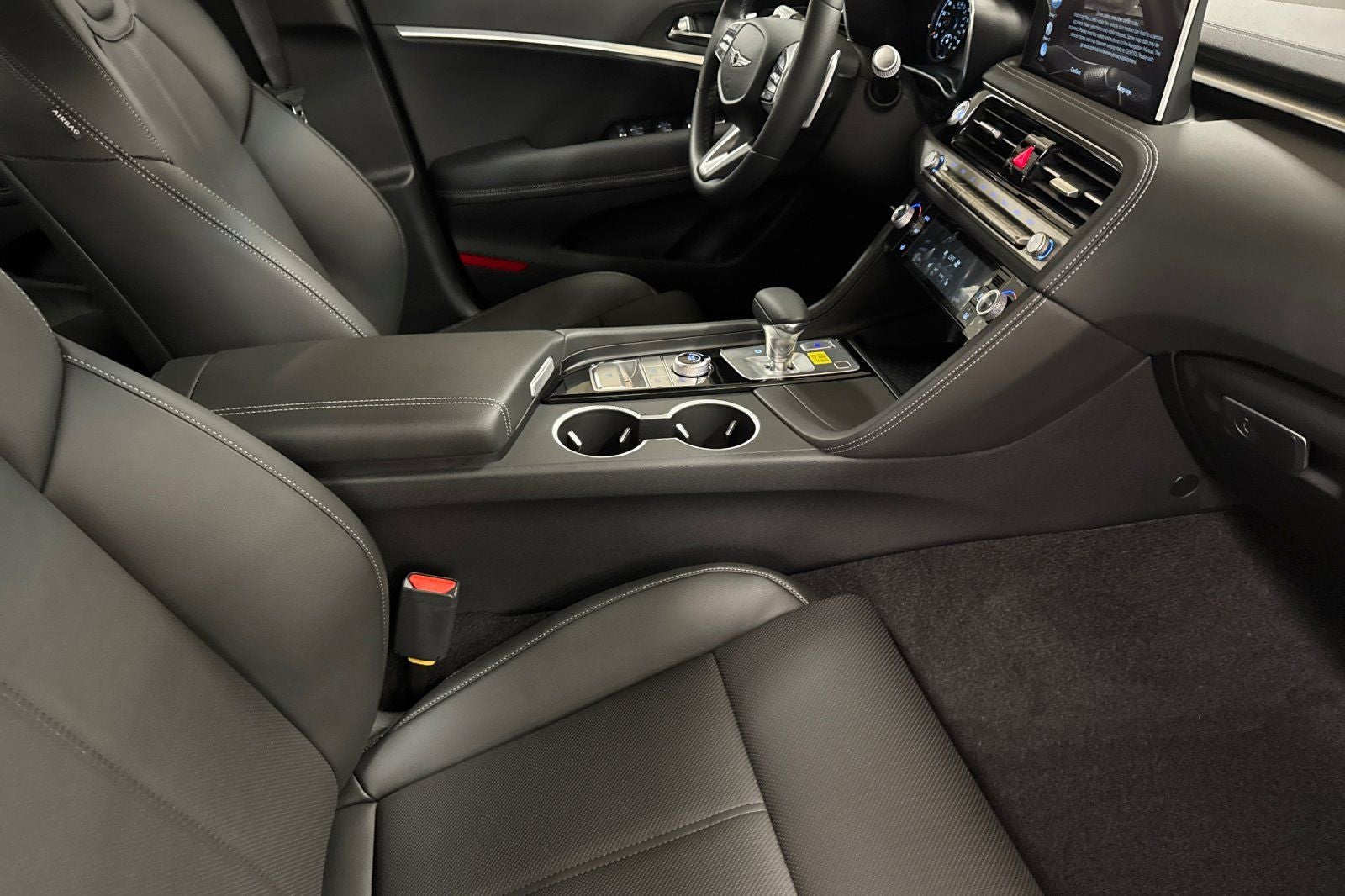 2026 Genesis G70 2.5T