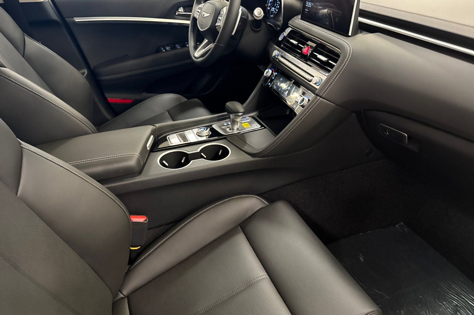 2026 Genesis G70 2.5T