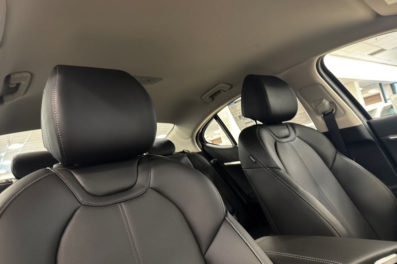 2026 Genesis G70 2.5T