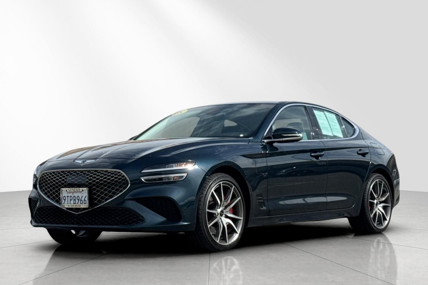 2025 Genesis G70 2.5T