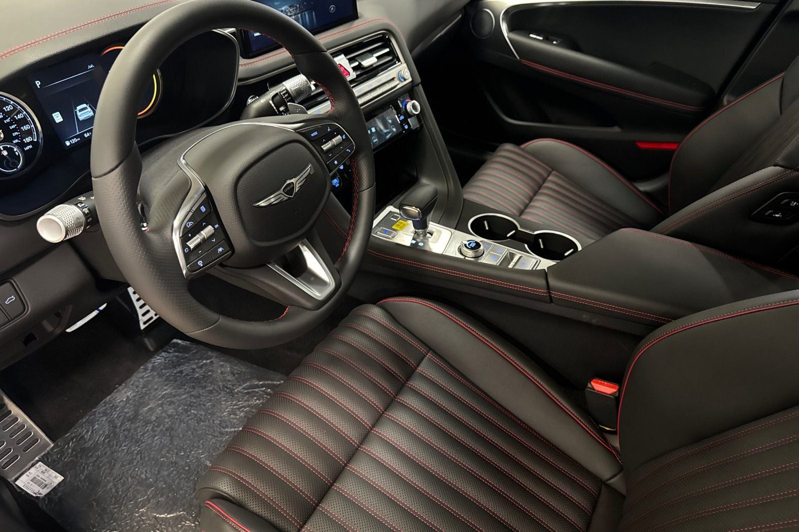 2025 Genesis G70 3.3T Sport Prestige